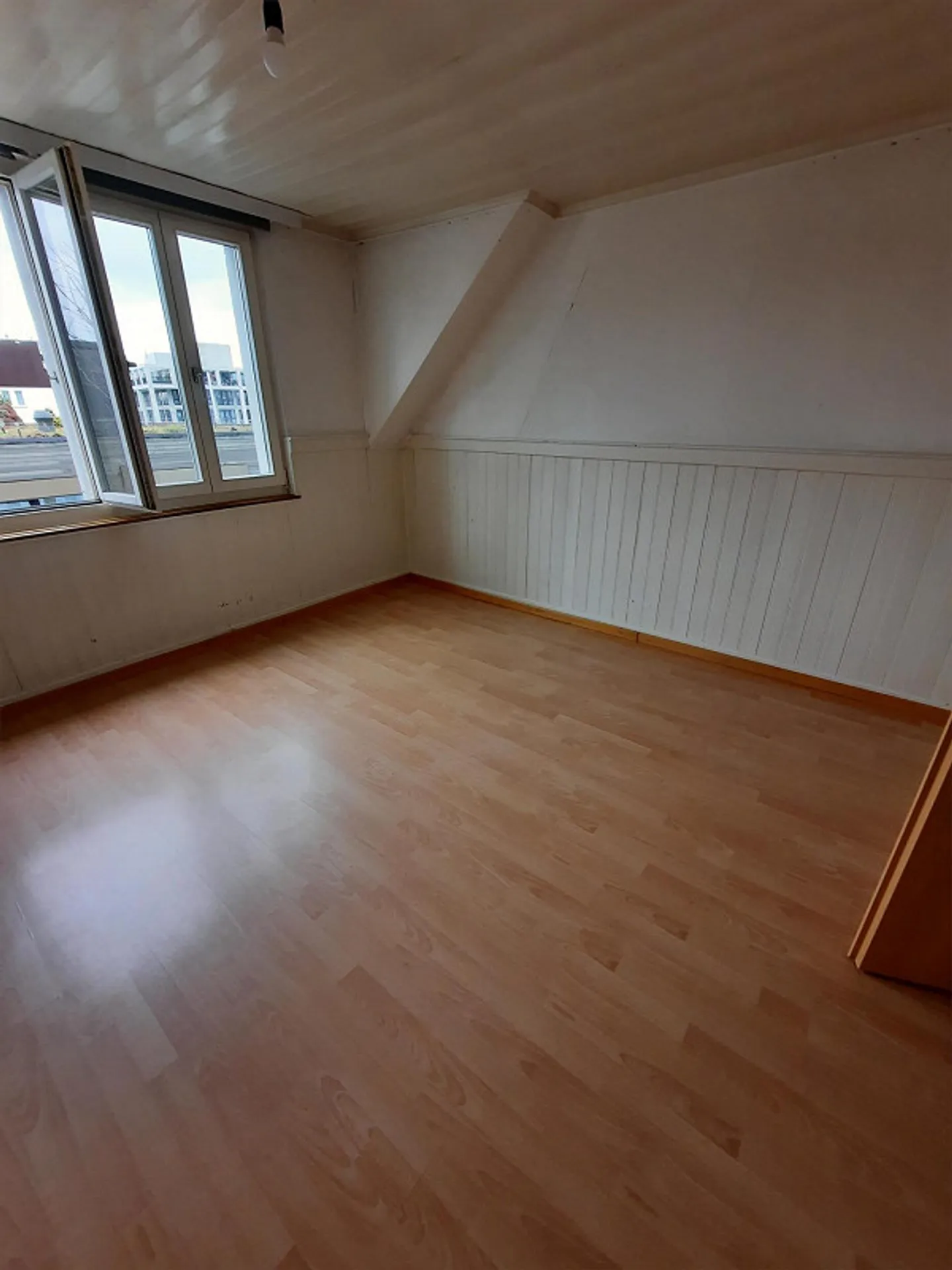 2.5 Room Old Building Apartment - Photo 4 of 6