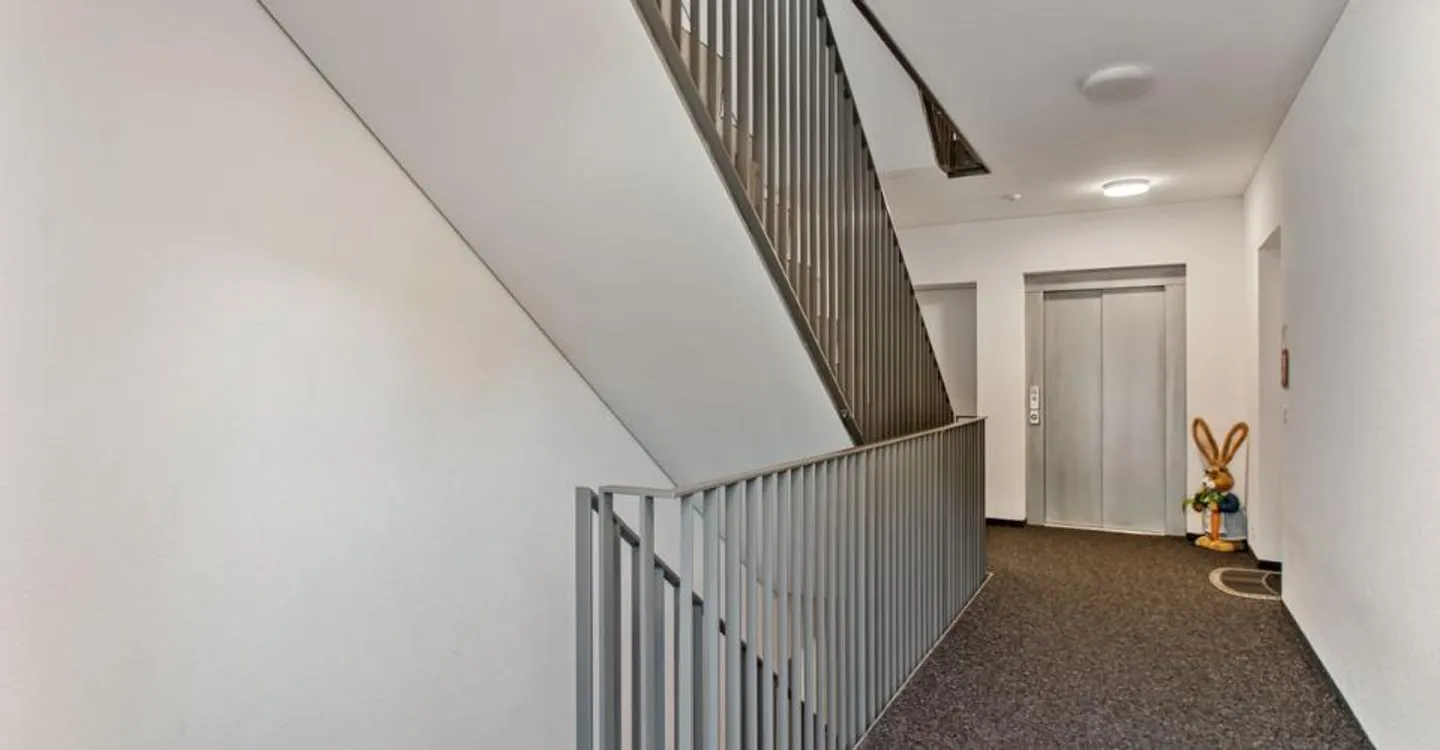 Timeless elegance meets living comfort - 3.5-room apartment in Meinisberg - Photo 11 of 12