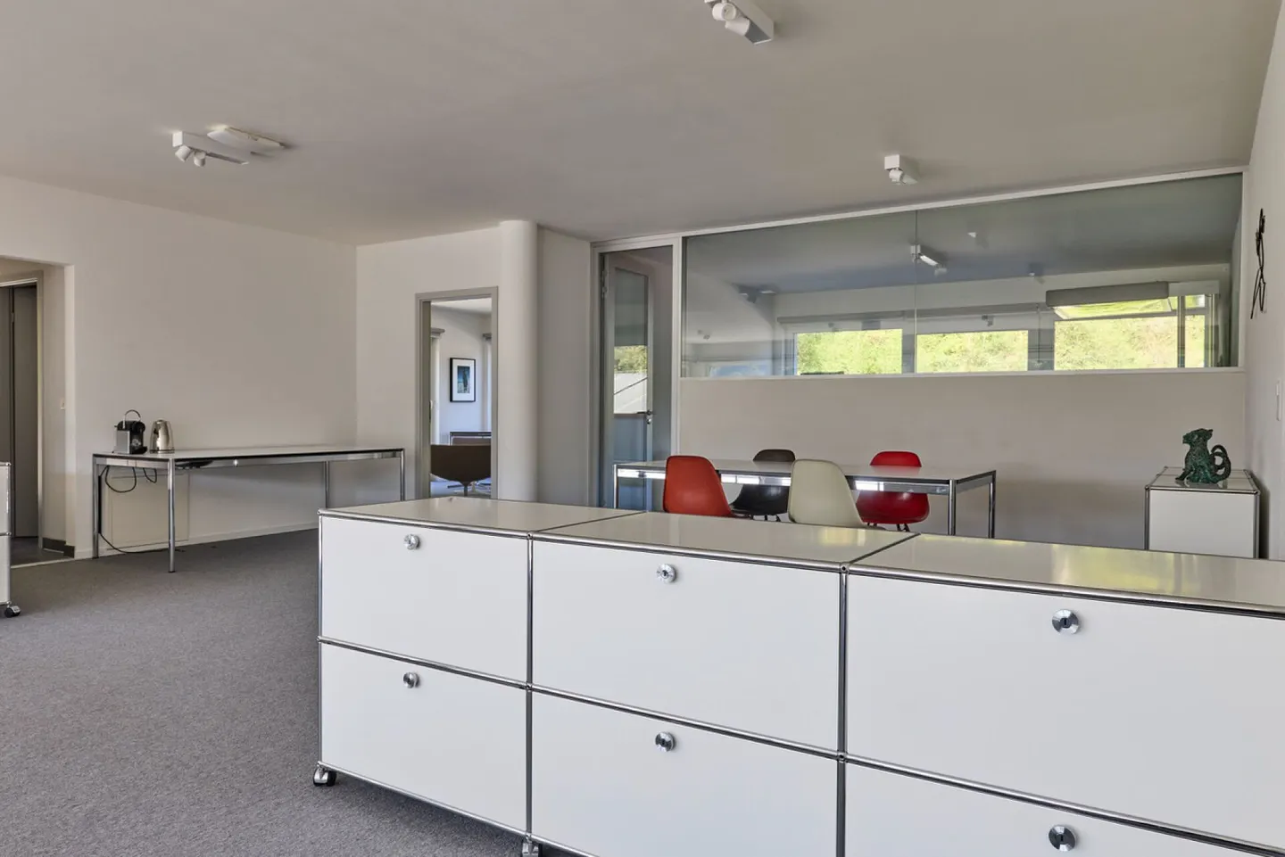 Puidoux office for rent with large terrace - Photo 3 of 7