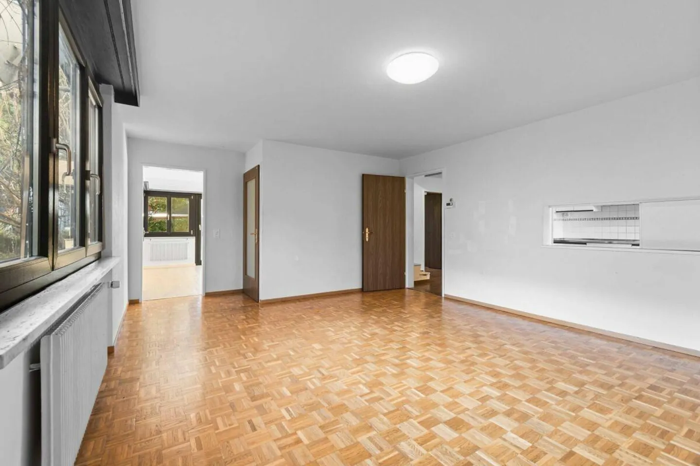 Freistehendes Einfamilienhaus in Arlesheim - Foto 4 von 9