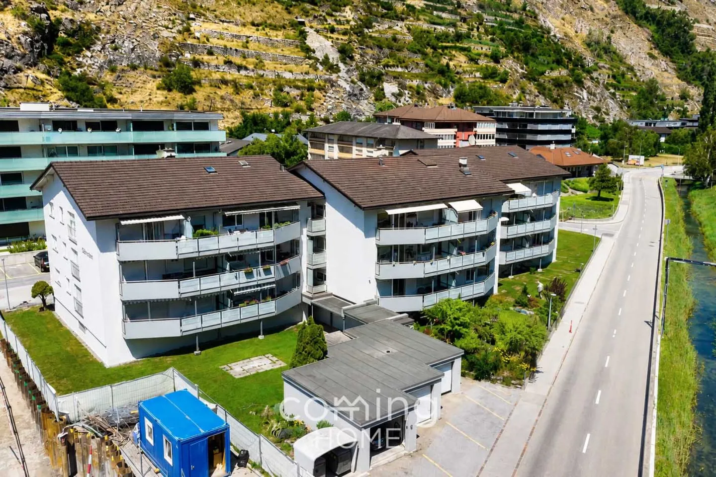 Gepflegte 4.5 Zimmerwohnung in Steg-Hohtenn mit sonnigem Balkon und Bergsicht - Photo 3 sur 15