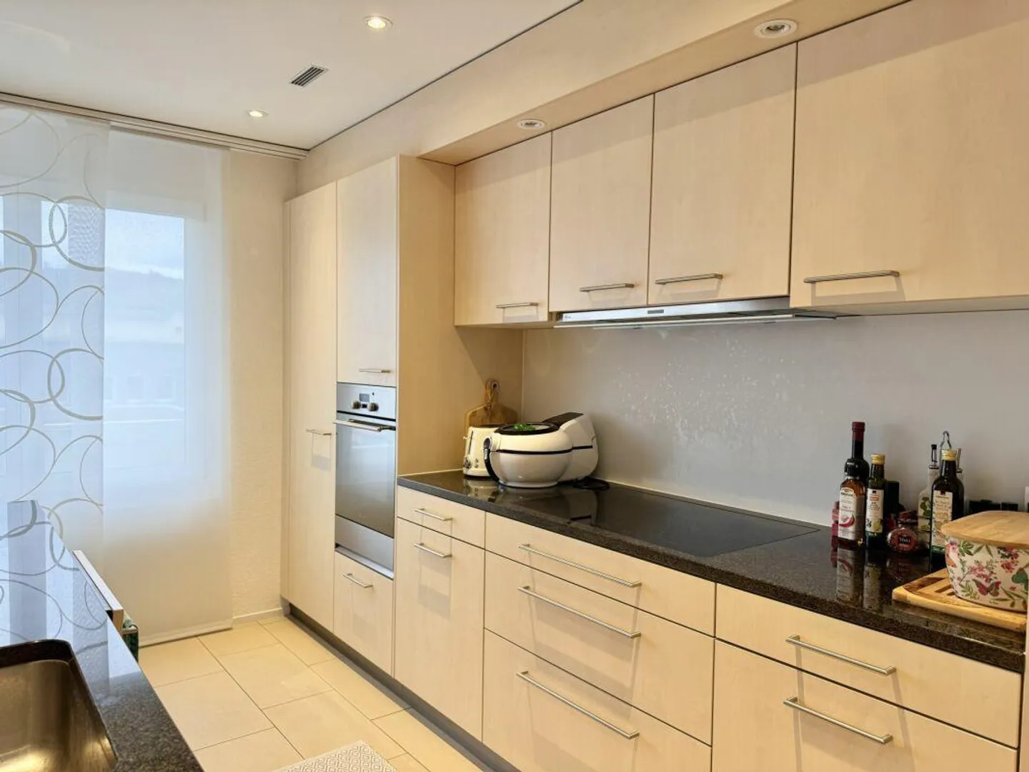 Living in Greenery - Photo 3 of 12