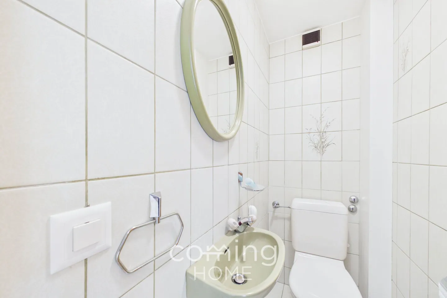 Gepflegte 4.5 Zimmerwohnung in Steg-Hohtenn mit sonnigem Balkon und Bergsicht - Photo 9 sur 15