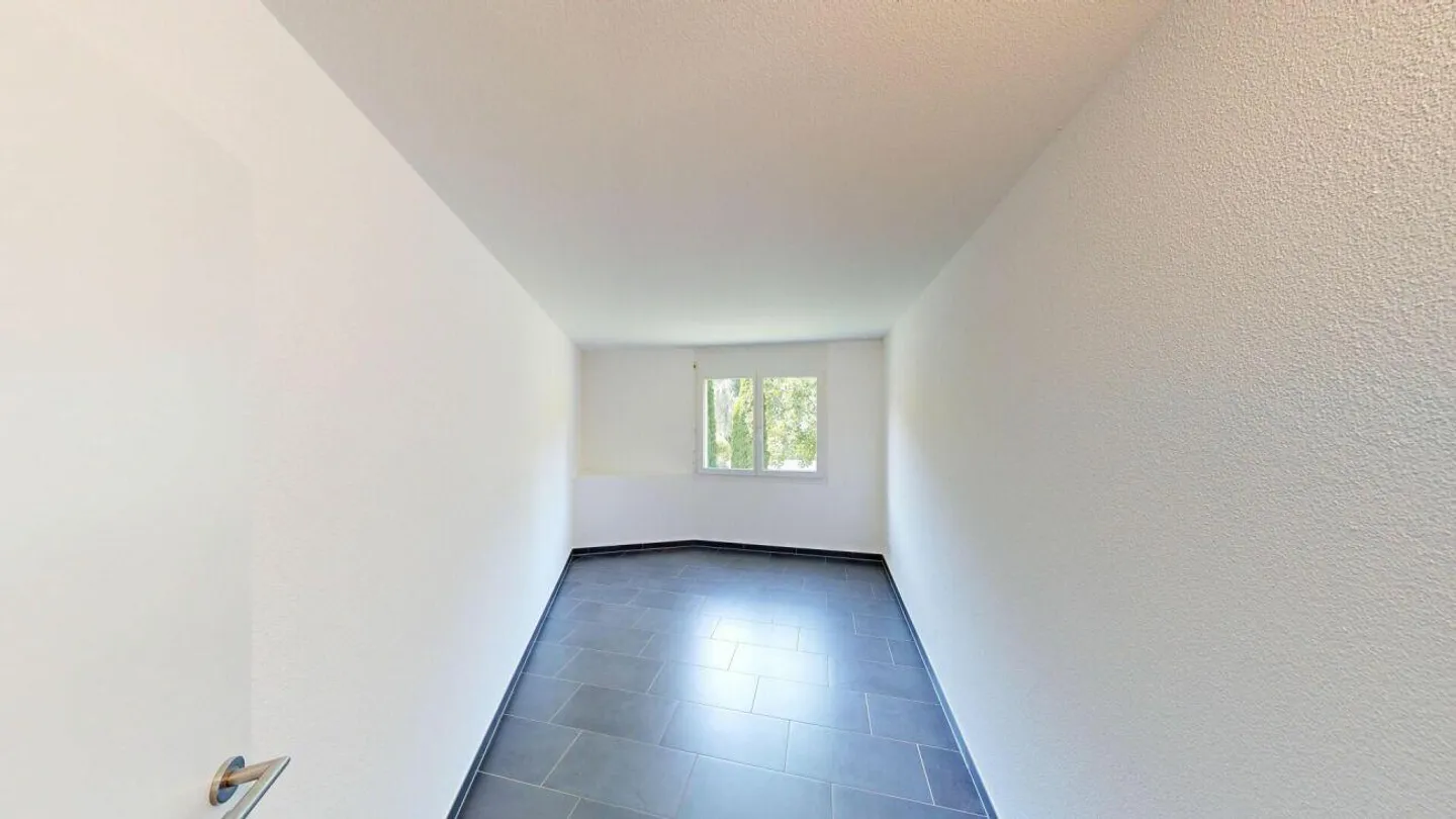 3.5-room apartment with panoramic view! - Photo 4 of 9