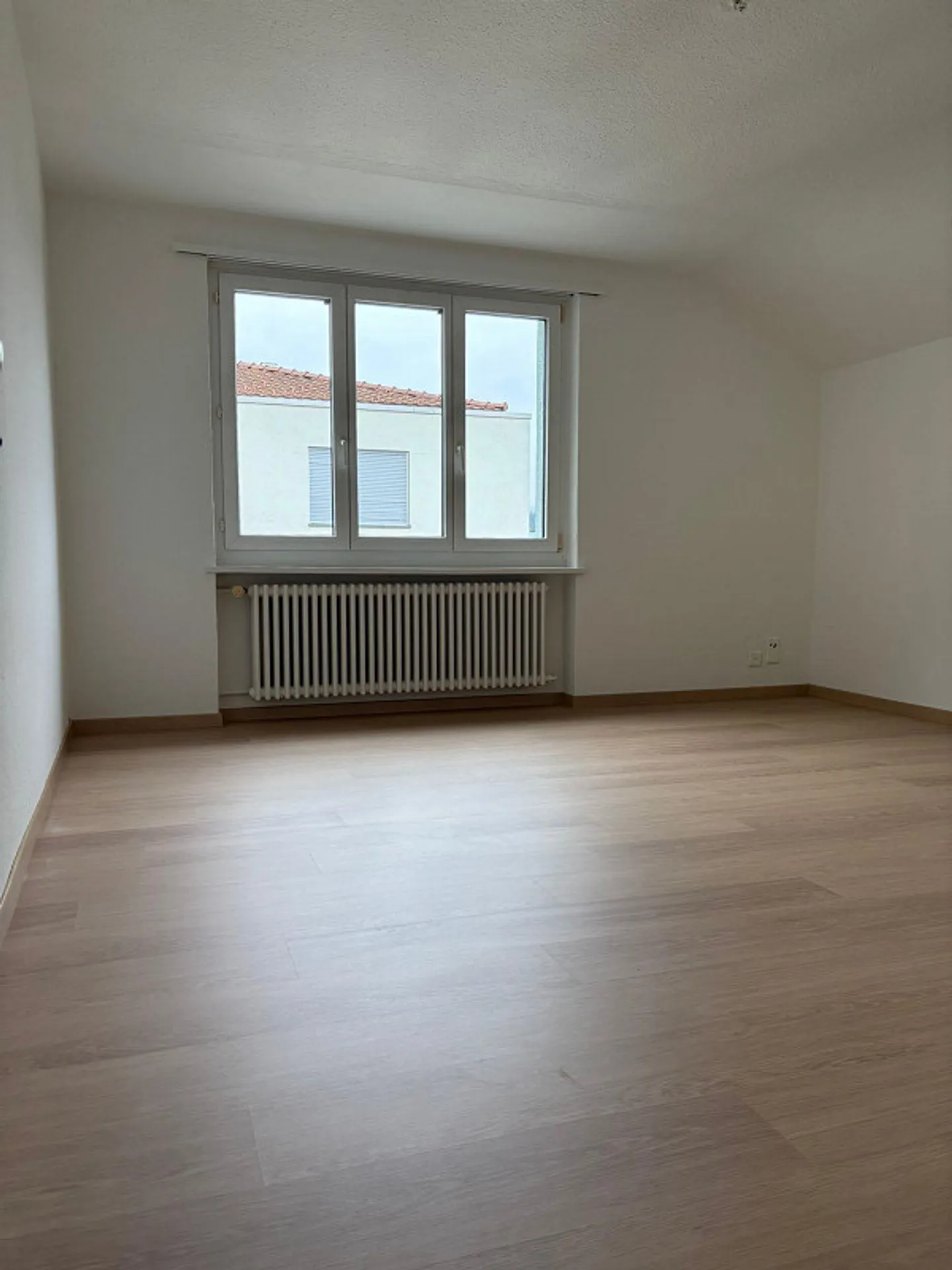 Charmante Wohnung direkt bei Aarau zu vermieten - Foto 6 von 6