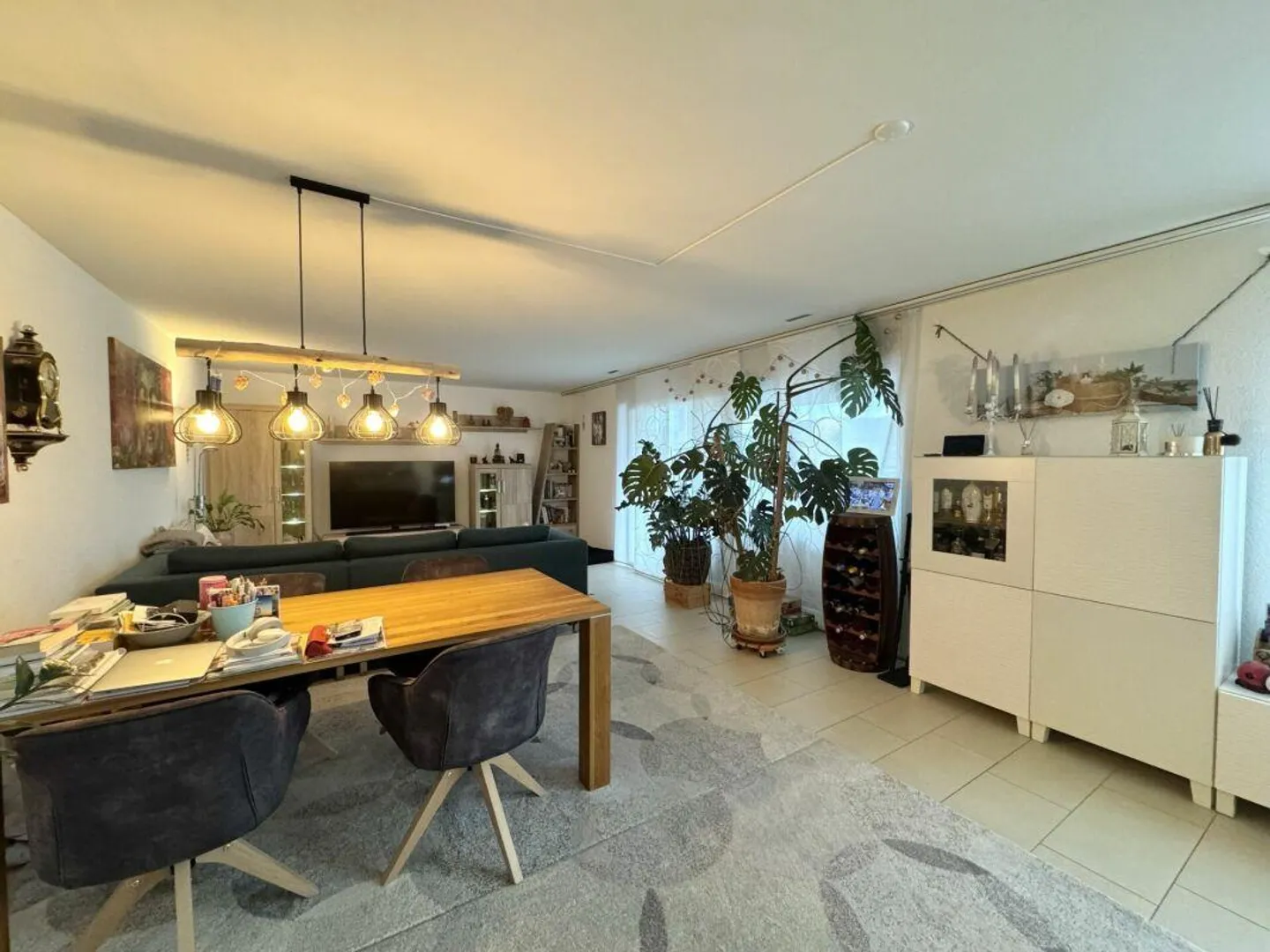 Living in Greenery - Photo 4 of 12