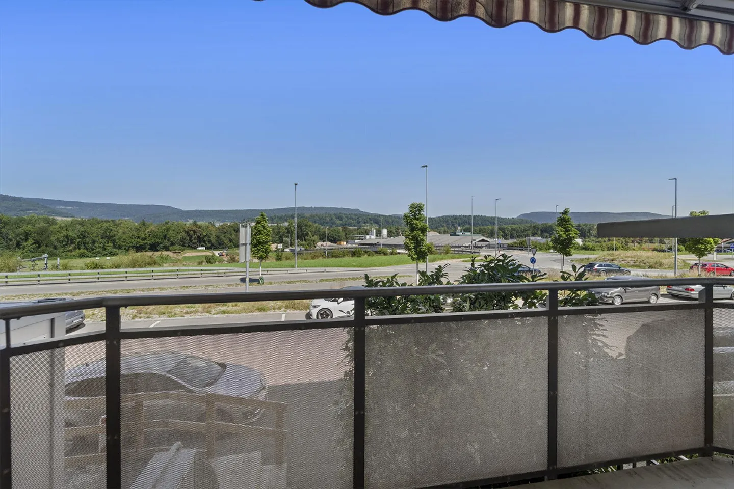 Charmante Wohnung direkt bei Aarau zu vermieten - Foto 3 von 6