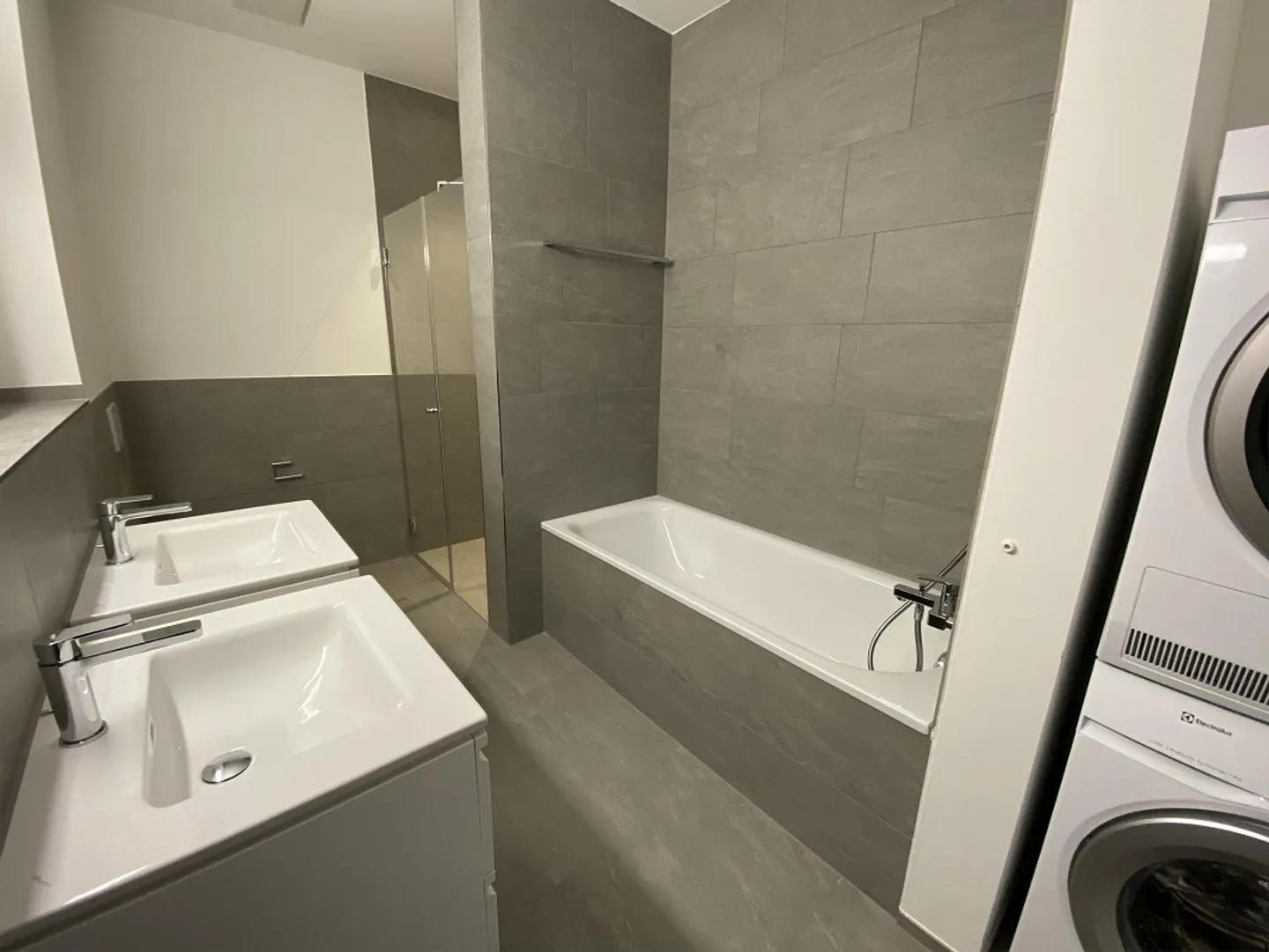 Vivere in città nella fonderia di acciaio di Sciaffusa - Foto 3 di 6