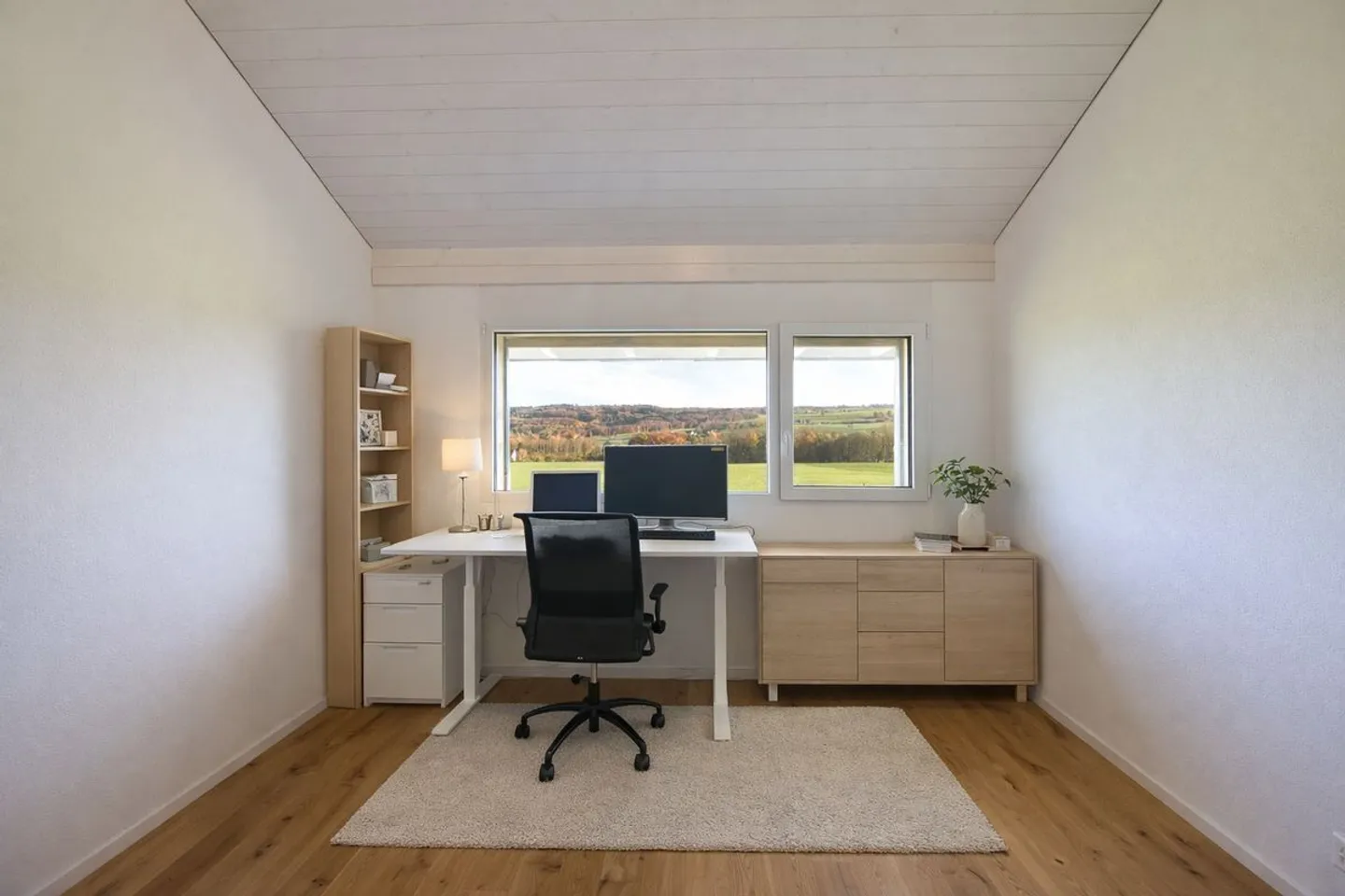 Semi-detached house with garden, in the heart of a quiet environment - Photo 5 of 7