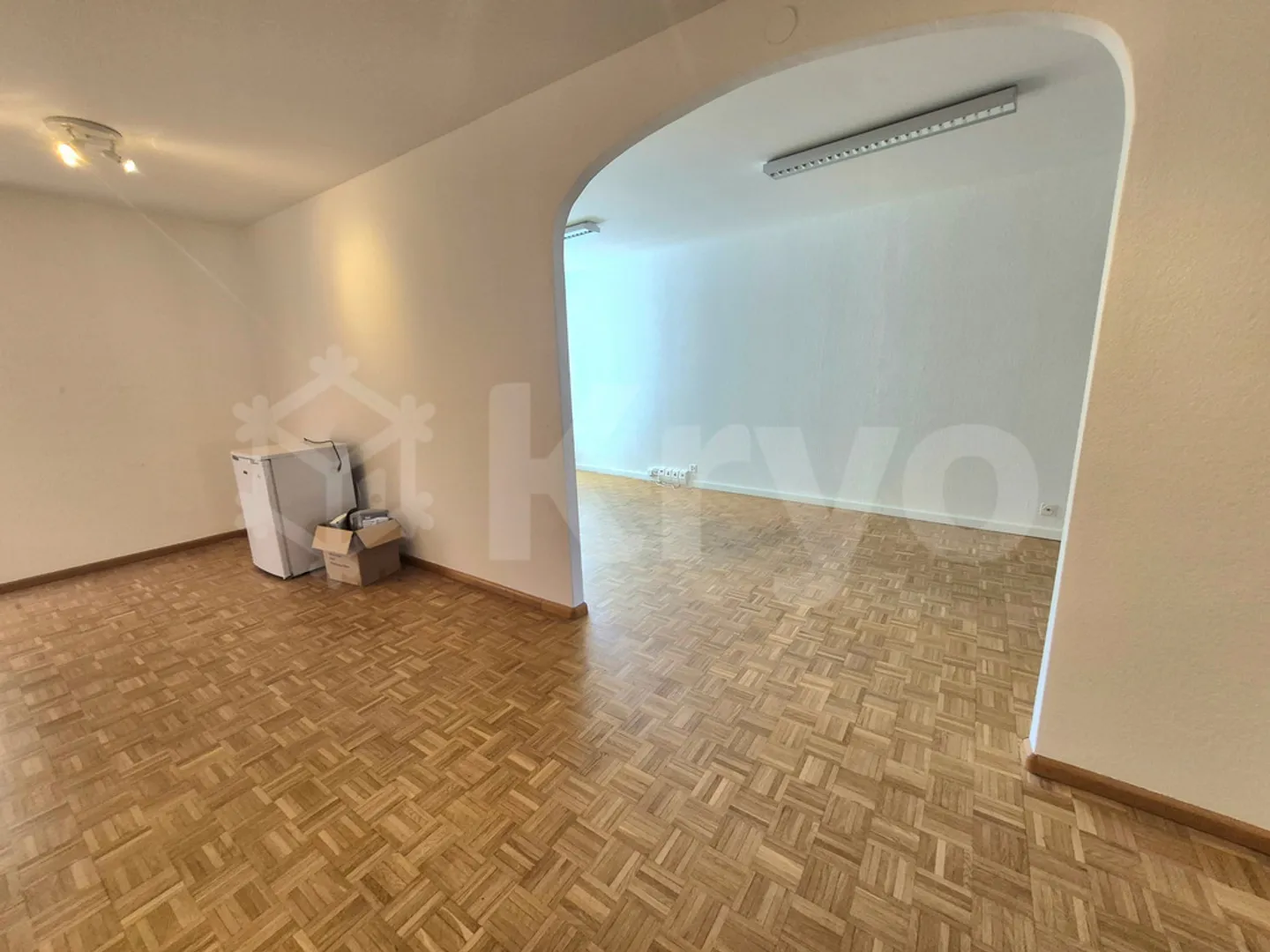 SION-CENTER - OFFICE FOR RENT - Photo 4 of 6