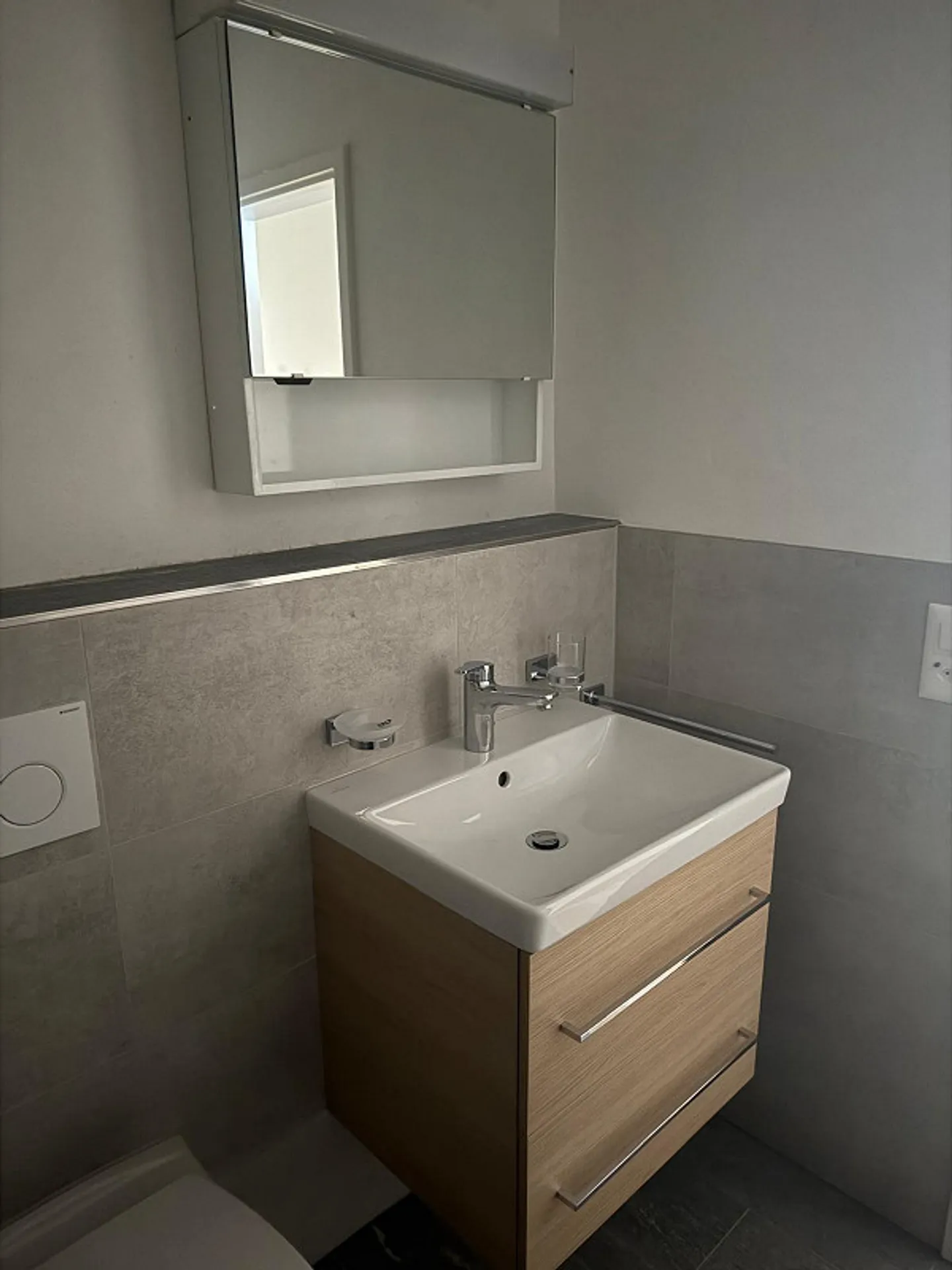 3 Room Apartment - Photo 5 of 8