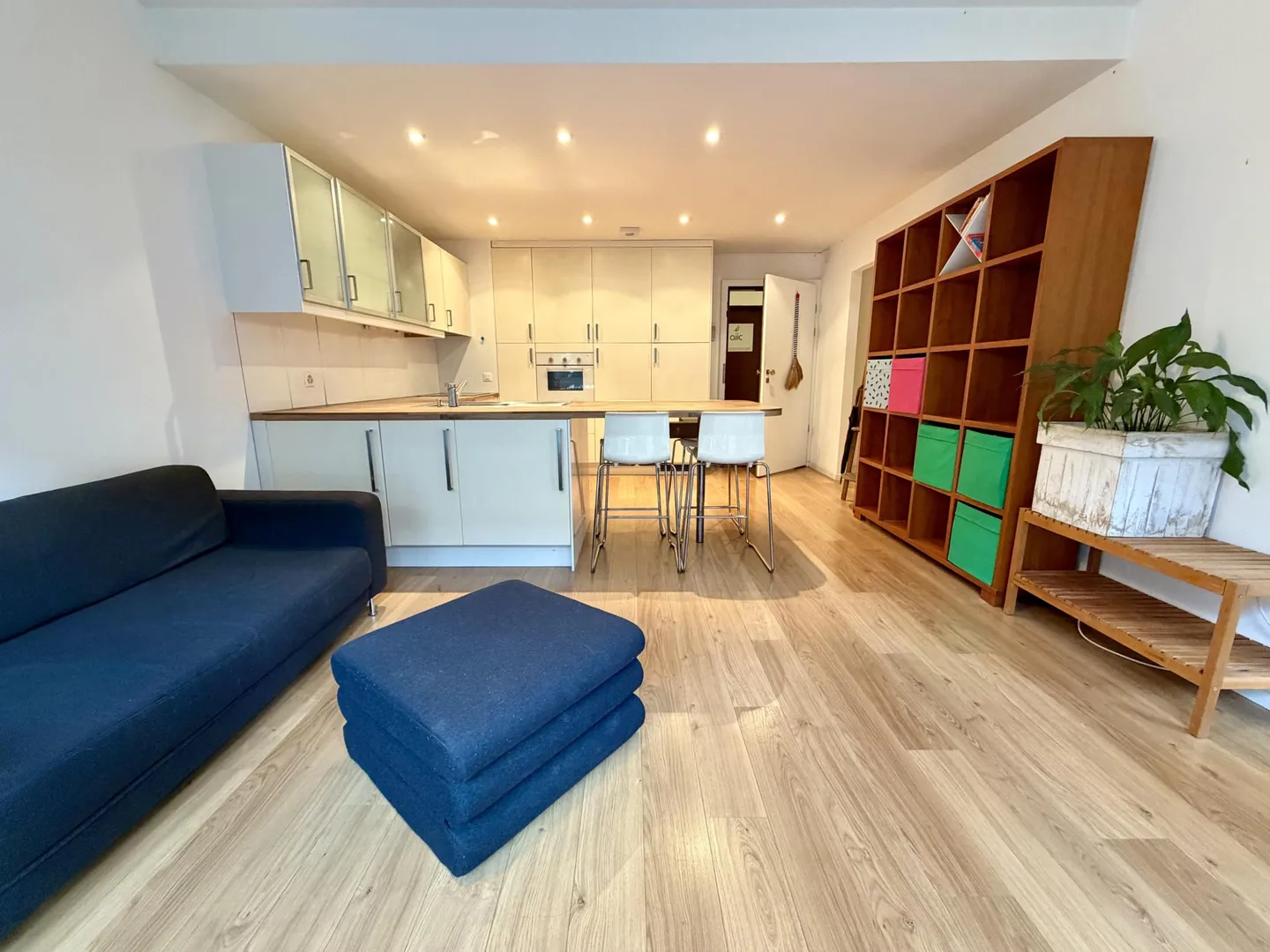 Wunderschöne 3-Zimmer-Wohnung in Nation - Foto 3 von 8