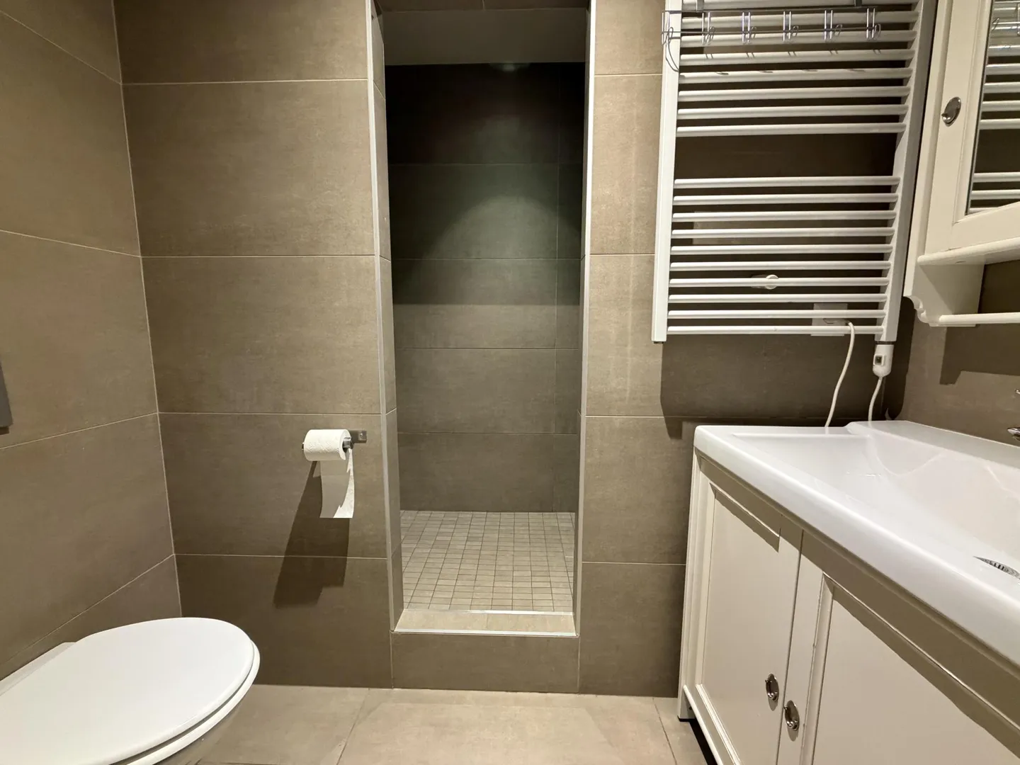 Wunderschöne 3-Zimmer-Wohnung in Nation - Foto 5 von 8