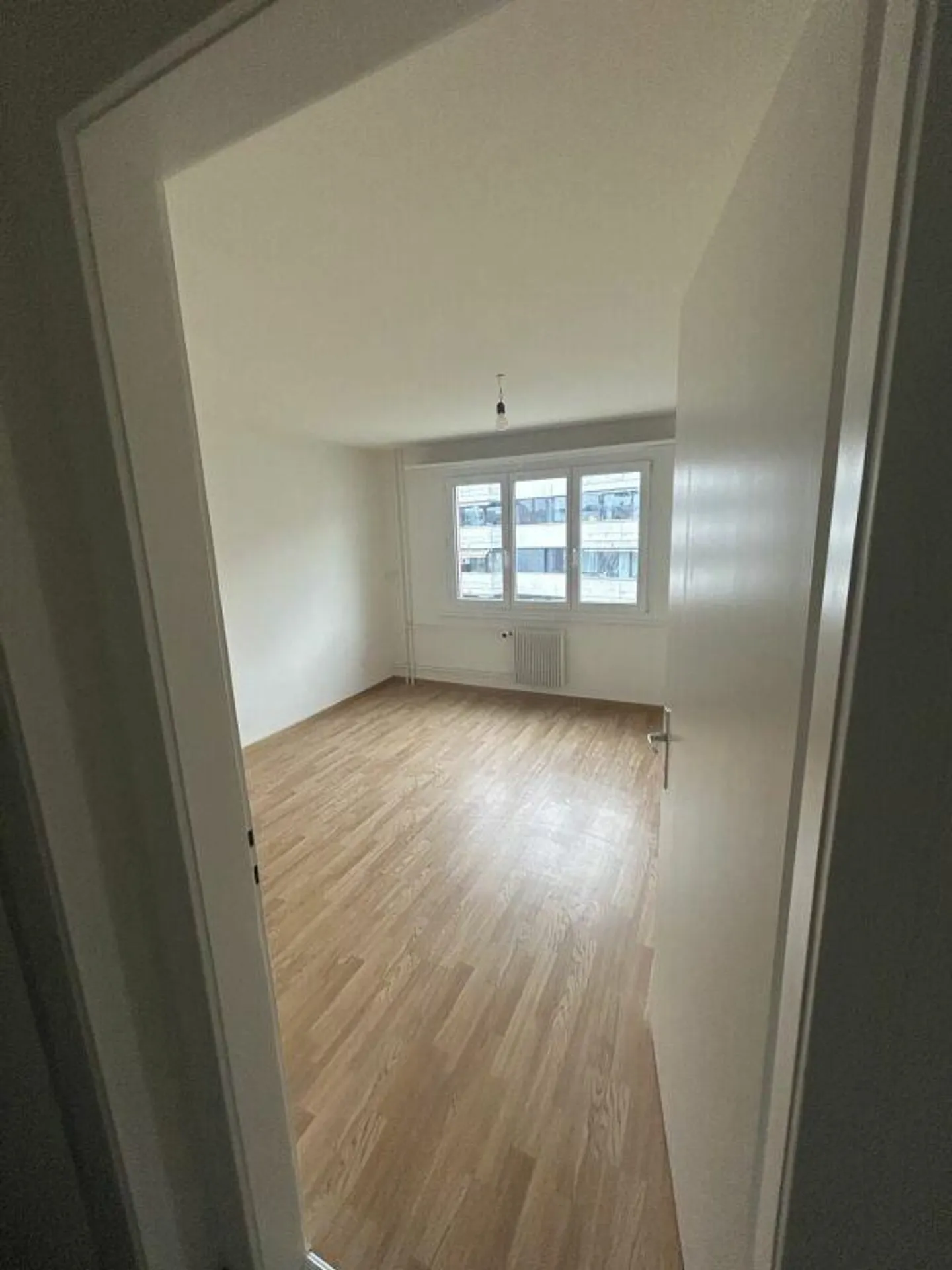 Appartement 2 pièces élégant et beau avec balcon ! - Photo 5 sur 7