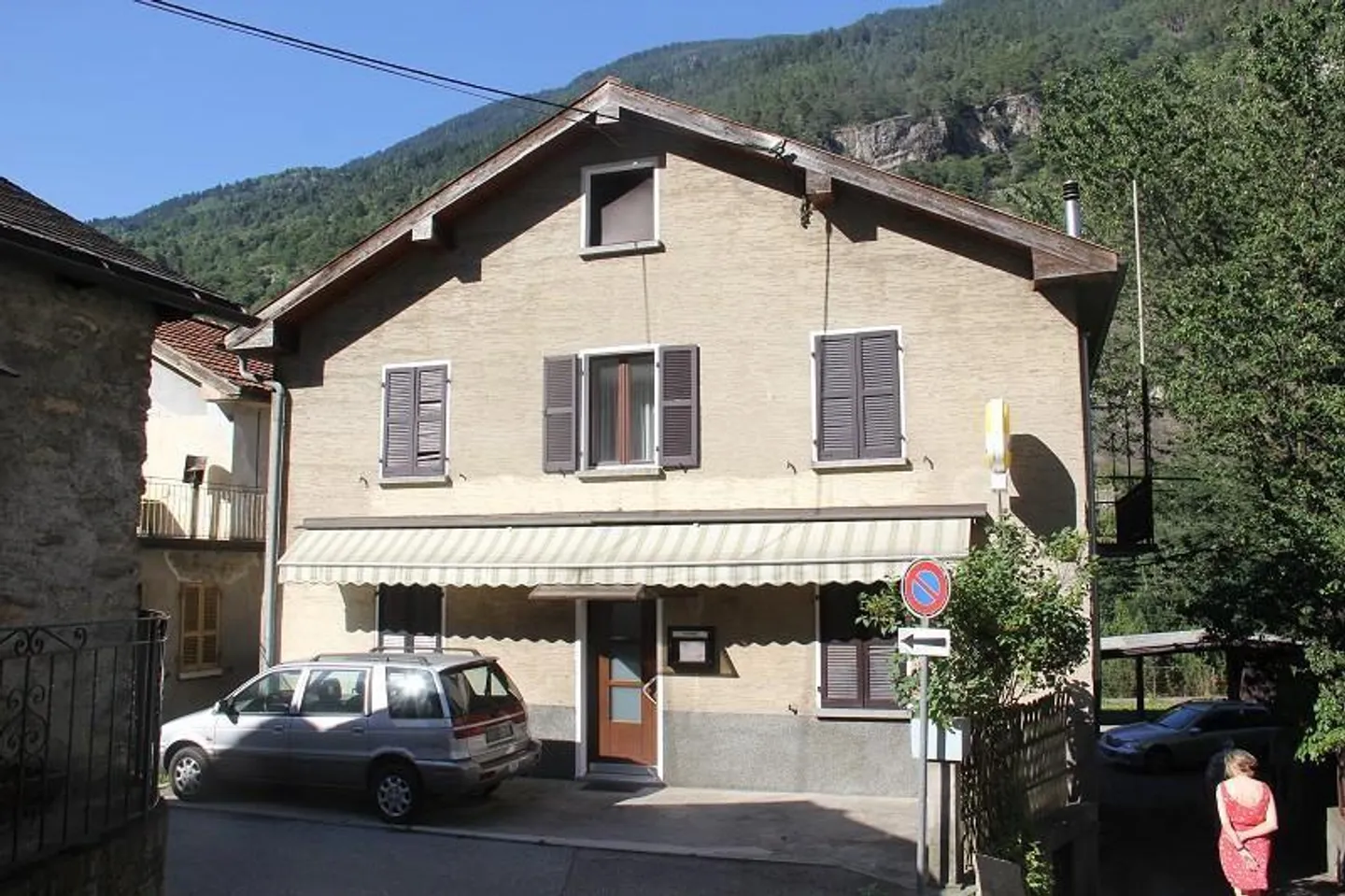 Restaurant mit 3-Zimmer-Wirtewohnung / ristorante con appartamento ... - Foto 1 di 15