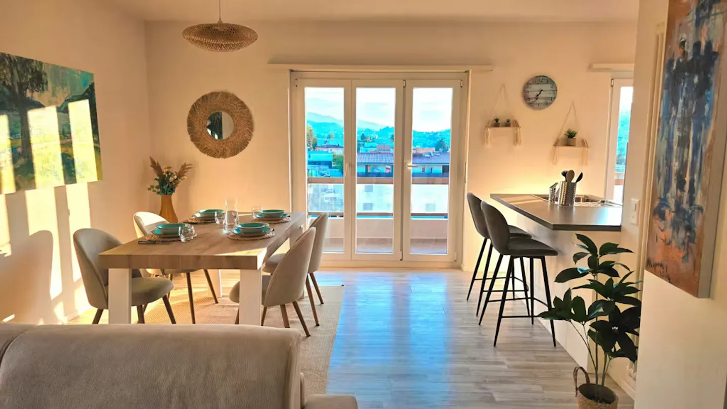 Charmantes Chalet in Lugano - Foto 3 von 10