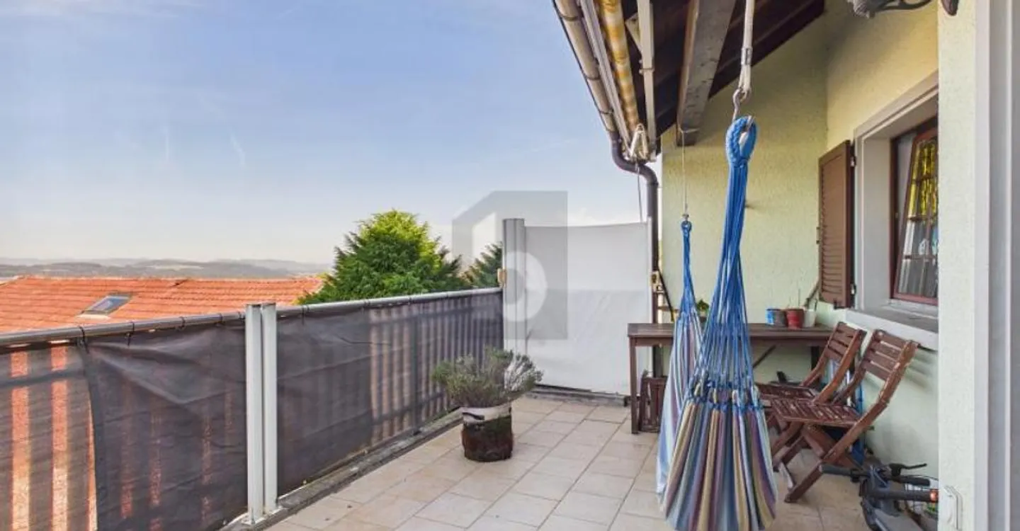 WITH GALLERY, FIREPLACE AND SUNNY BALCONY! - Photo 3 of 5