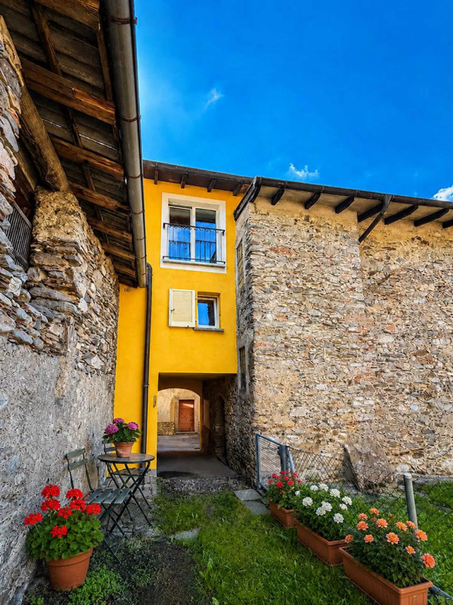 Casa ticinese ristrutturata e affascinante - Foto 16 di 18