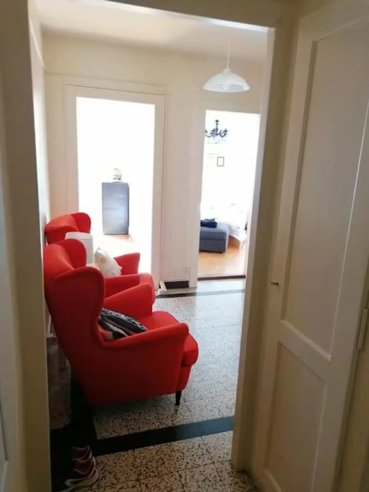 Chambre à louer/Vieille Ville Vevey à 1 min du Lac - Photo 8 sur 10