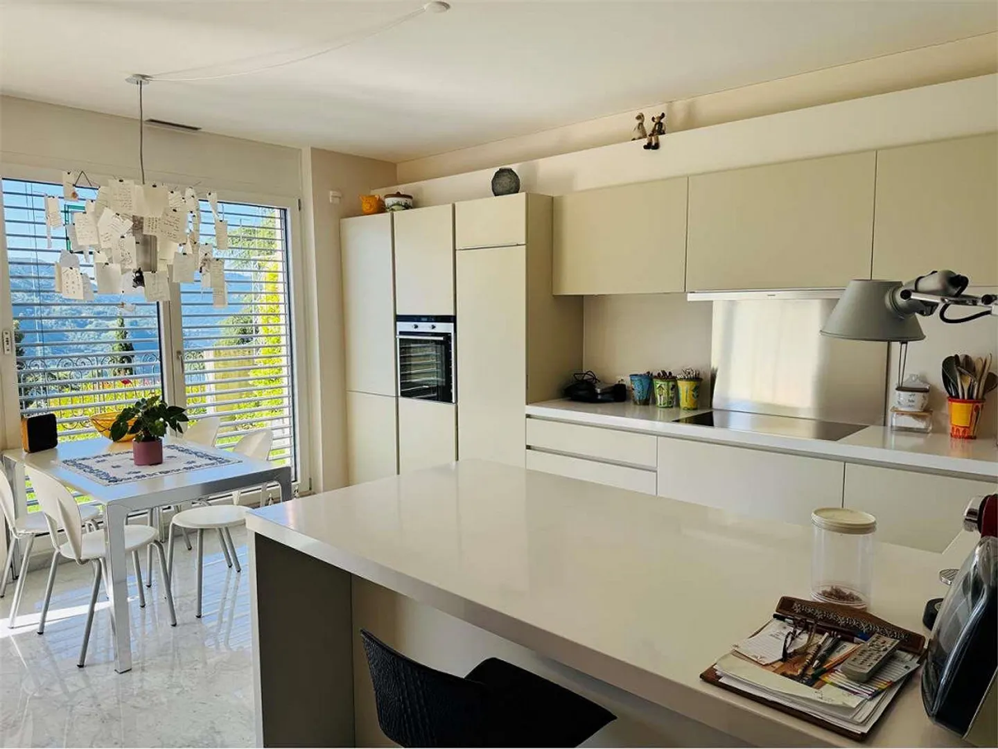 RUVIGLIANA - Duplex élégant avec jardin et vue sur le lac - Photo 5 sur 12