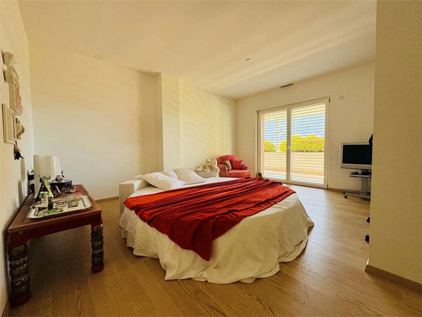 RUVIGLIANA - Duplex élégant avec jardin et vue sur le lac - Photo 8 sur 12