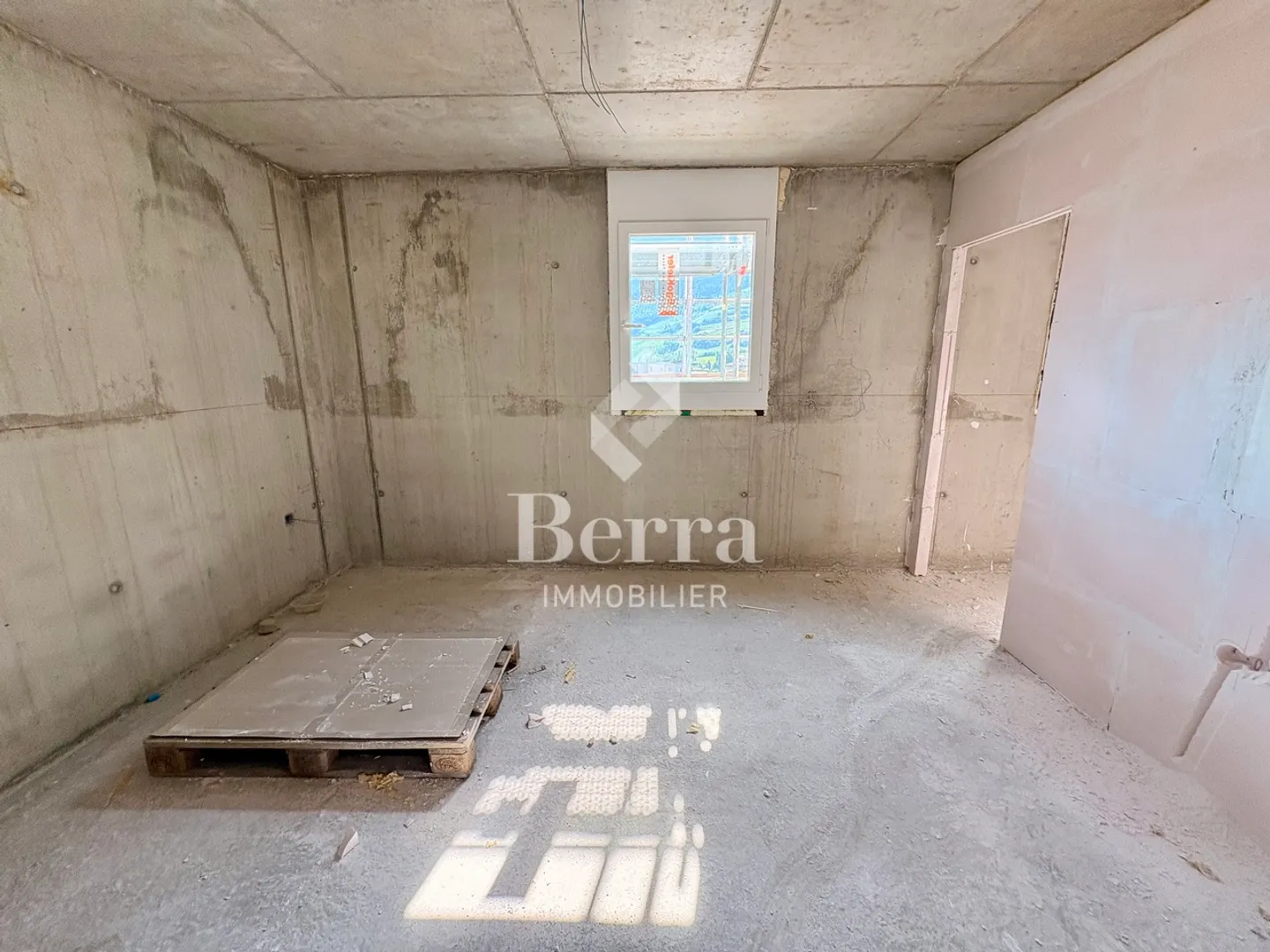 Modern Apartments in Saxon - Photo 5 of 13