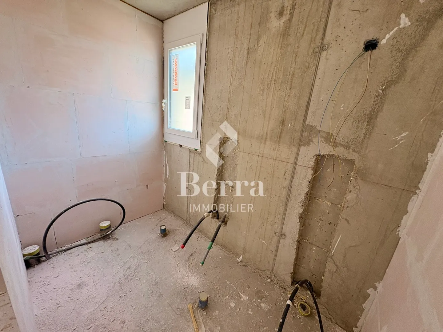 Modern Apartments in Saxon - Photo 9 of 13