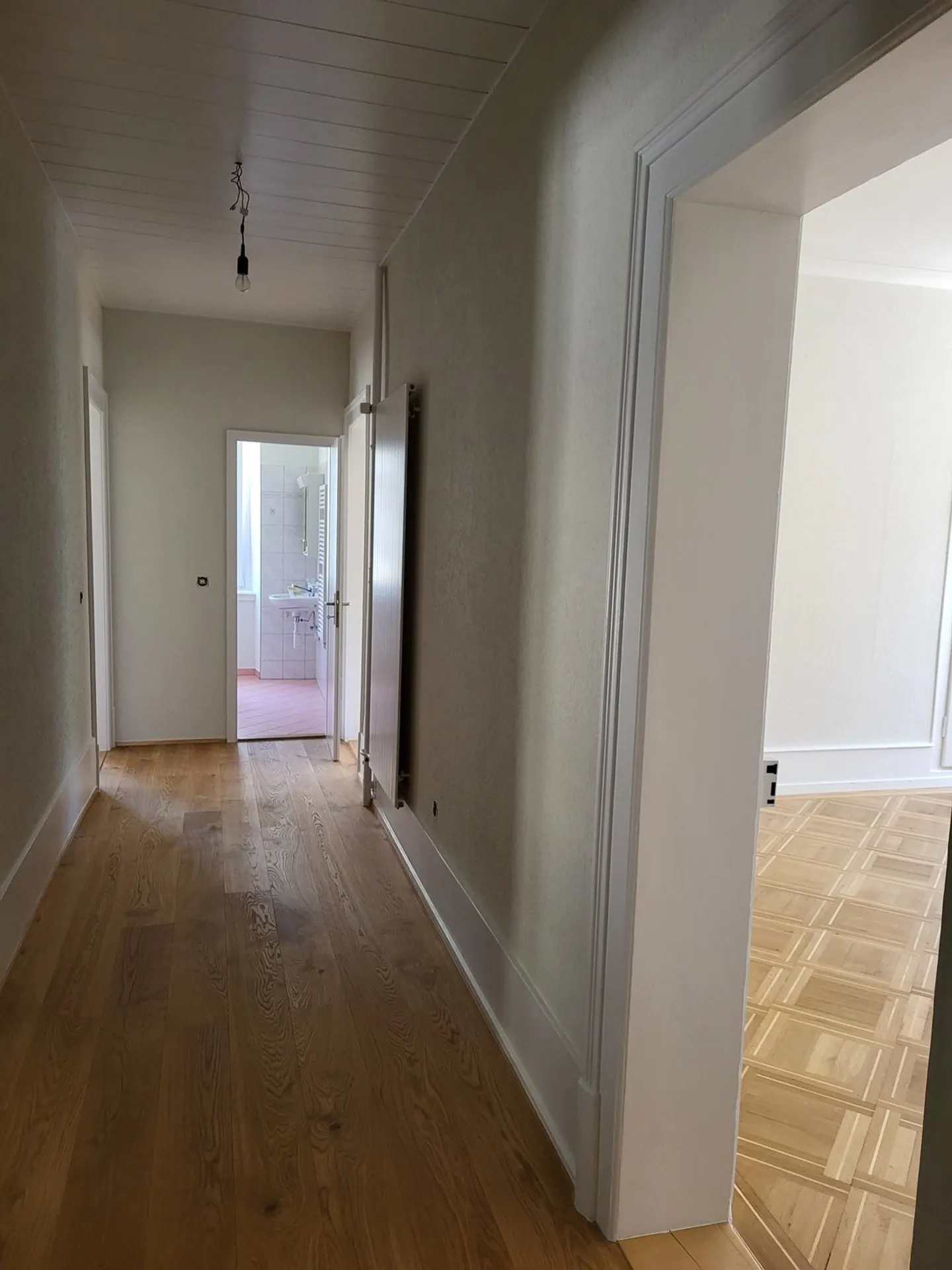 Moderne 3.5-Zimmer-Wohnung am Unteren Quai in Biel - Foto 2 von 9