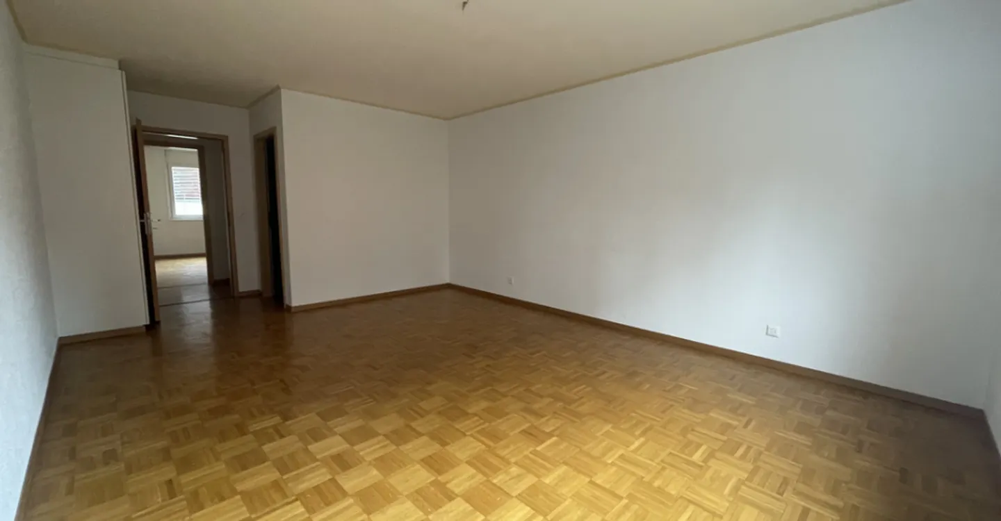 For rent 4 rooms on the 1st floor - Photo 7 of 9