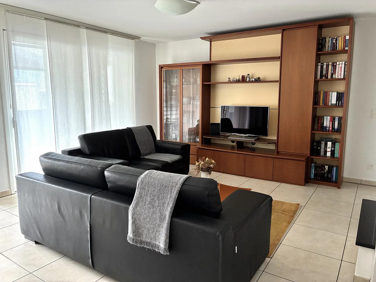 Prächtiges 4.5-Zimmer-Dachgeschoss mit Panoramablick in Giubiasco - Foto 7 von 20