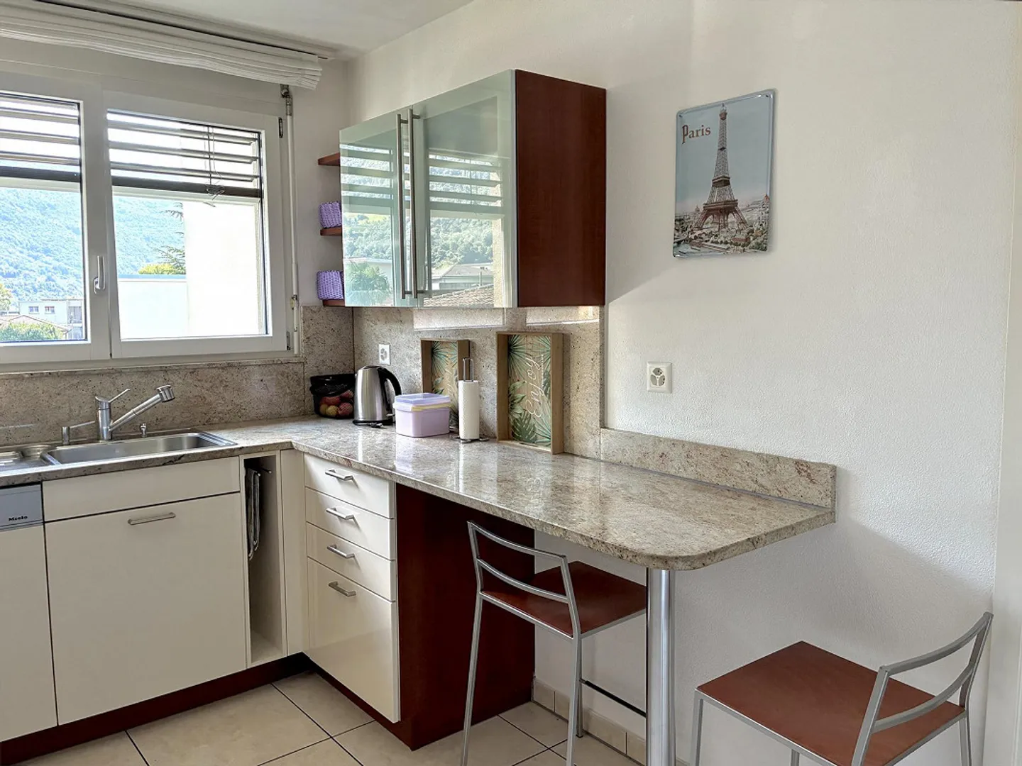 Prächtiges 4.5-Zimmer-Dachgeschoss mit Panoramablick in Giubiasco - Foto 10 von 20