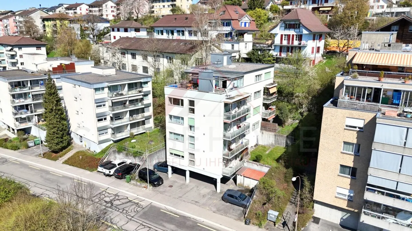Ampio appartamento familiare vicino a Berna - Foto 1 di 17