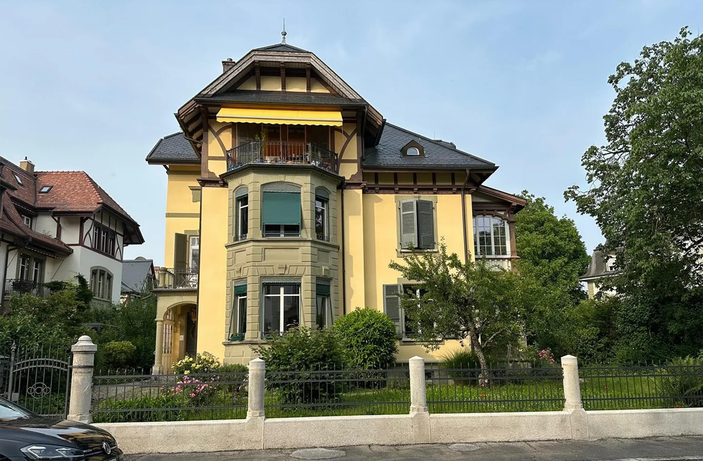 Villenquartier Kirchenfeld, appartement élégant de 4,5 pièces avec jardin - Photo 1 sur 15