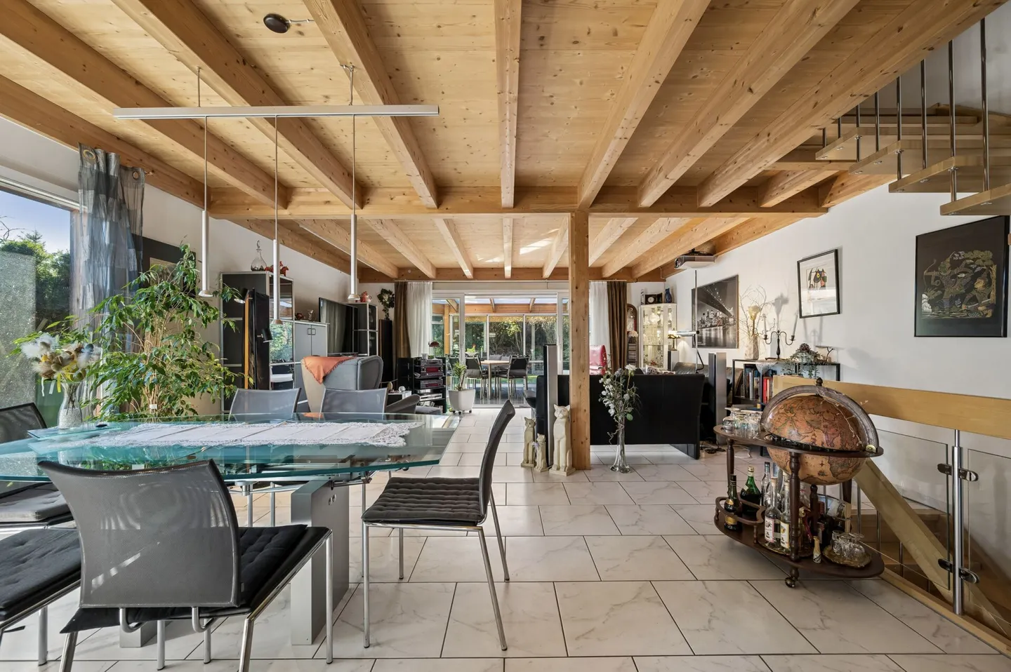 Charming wooden semi-detached house with a lot of living feel - Photo 2 of 13