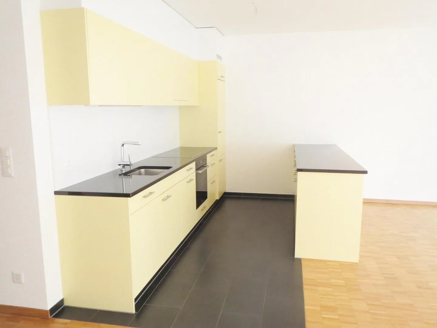 AFFITTARE SENZA DEPOSITO - Appartamento moderno vicino alla stazione SBB - Foto 5 di 7