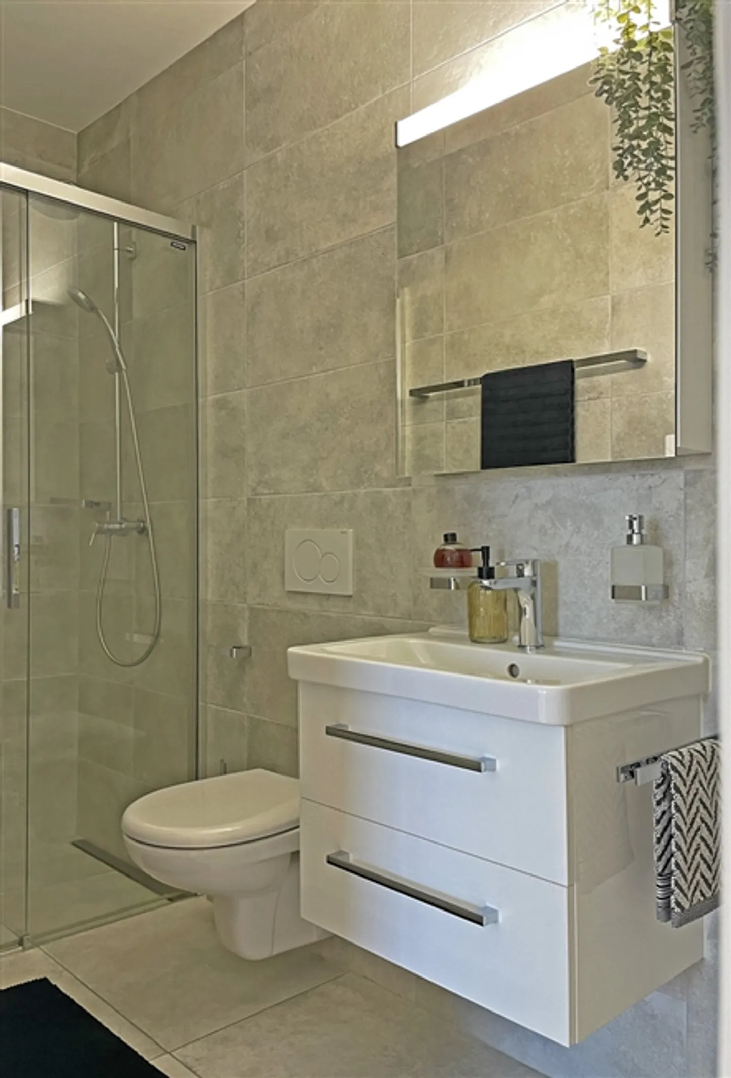 ORSELINA - Appartement avec vue sur le lac à vendre dans une résidence prestigieuse - Photo 16 sur 20