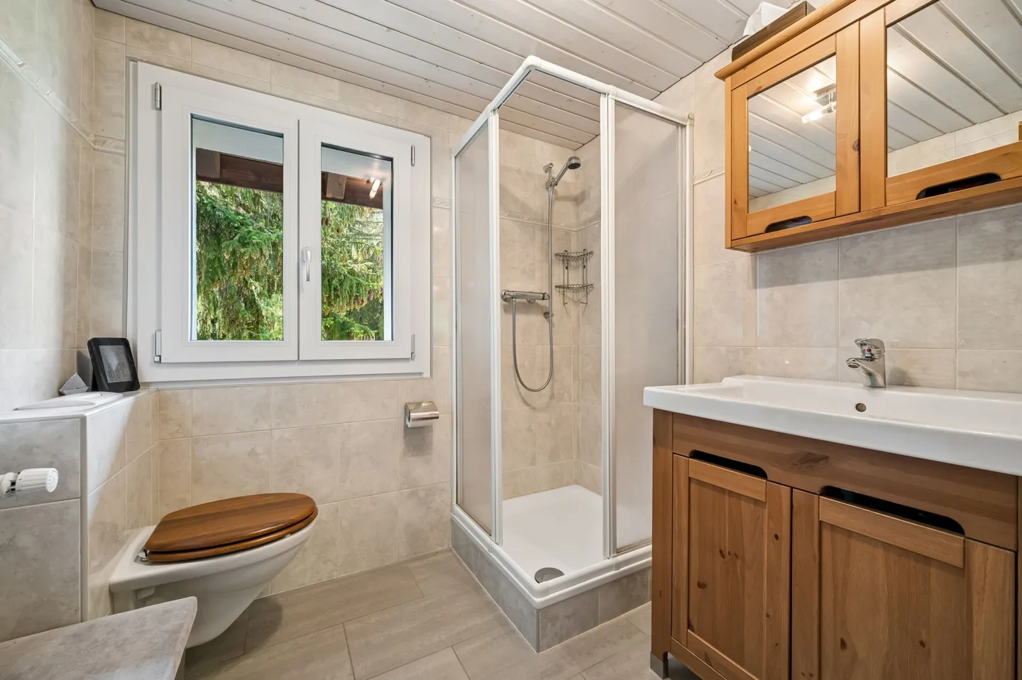 Accogliente chalet di 3,5 stanze con charme alpino - Foto 10 di 14