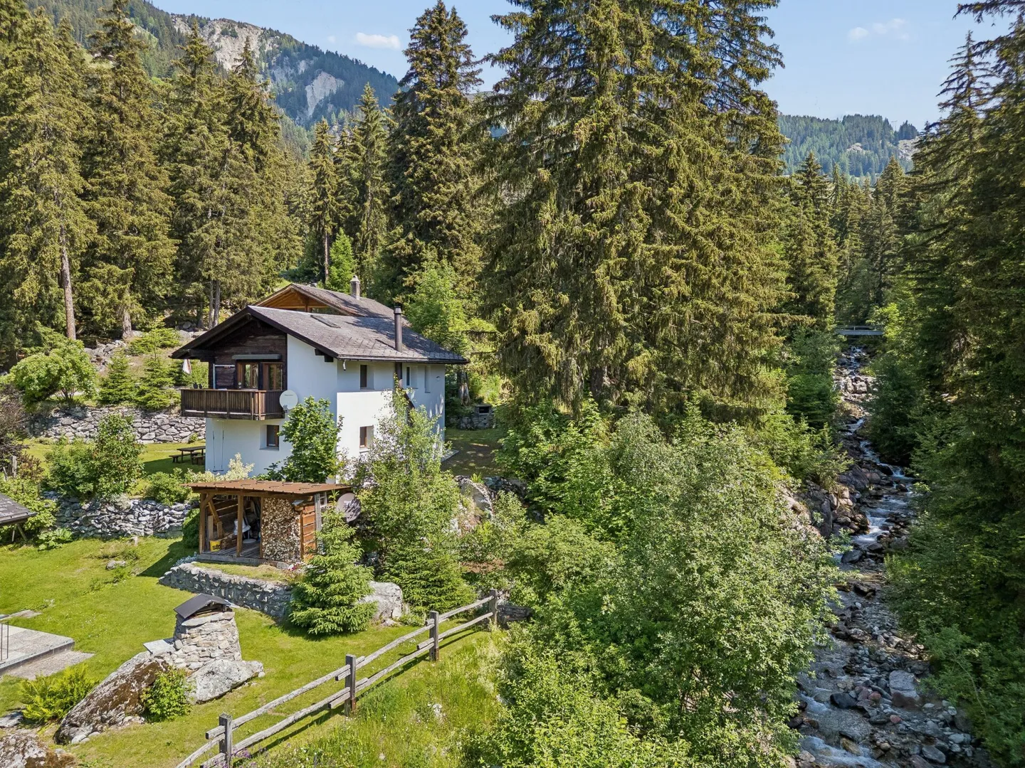 Accogliente chalet di 3,5 stanze con charme alpino - Foto 13 di 14