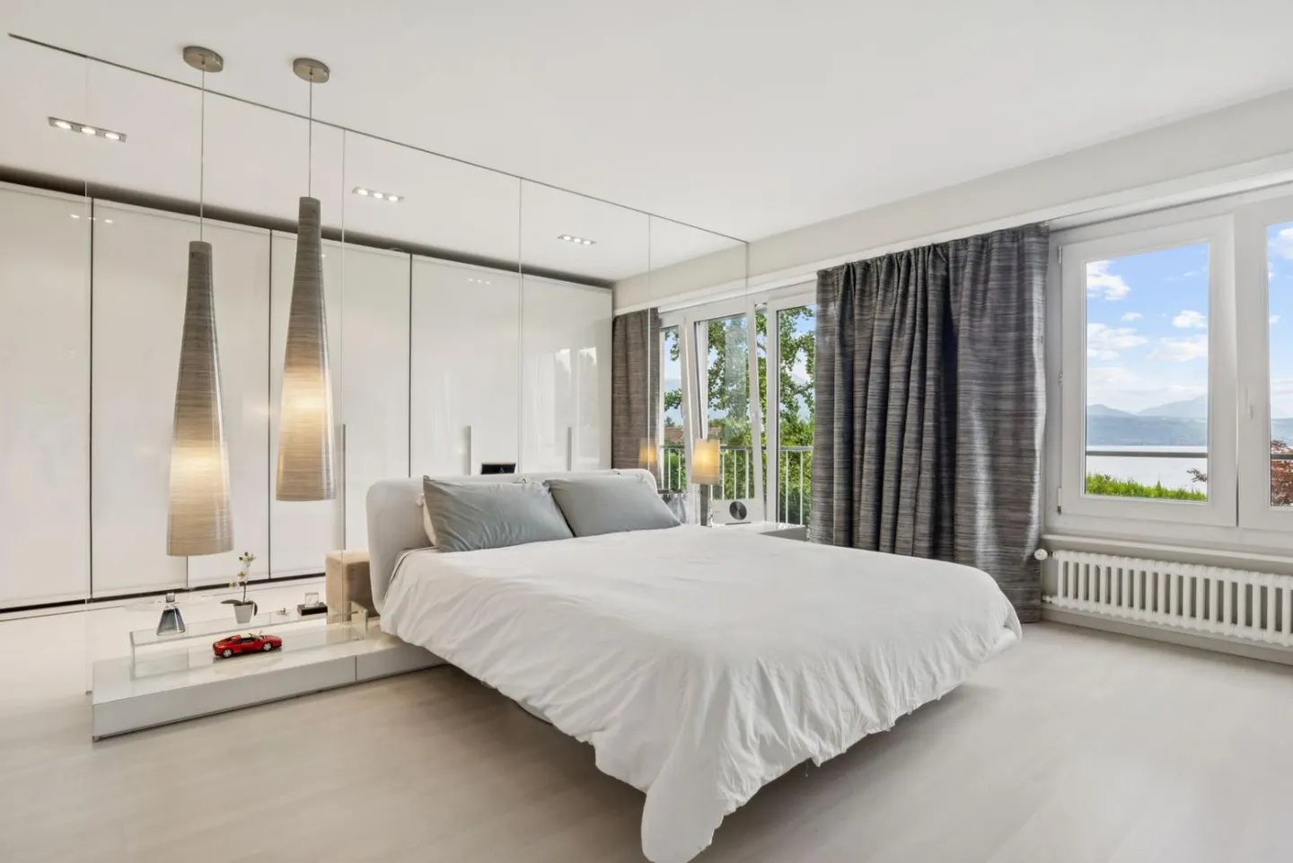A prestigious apartment in the heart of a nuisance-free neighborhood! - Photo 6 of 8
