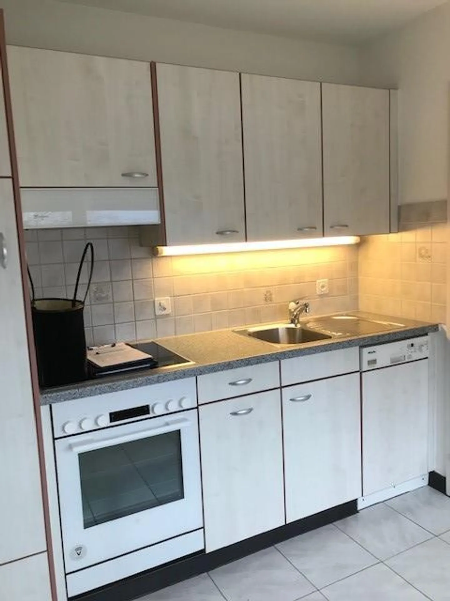 Geräumige Wohnung mit Seesicht - Foto 2 von 9