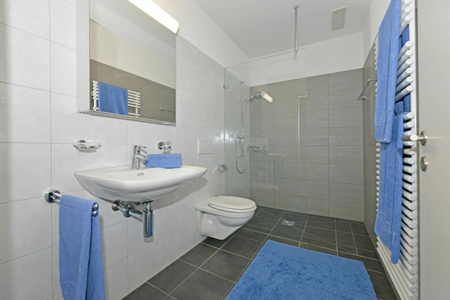 Charmant appartement 4.5 pièces - Photo 8 sur 12