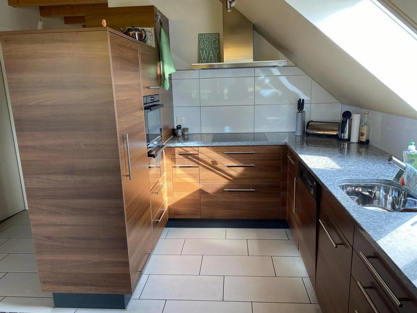 Moderne 3.5-Zimmer-Duplex-Dachwohnung - Foto 3 von 4