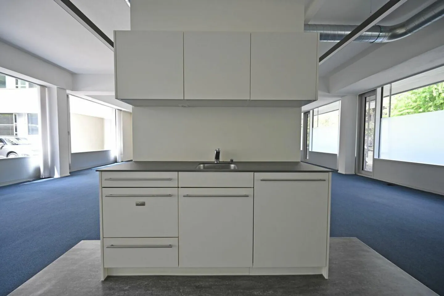 La tua sede commerciale centrale - Spazio ufficio/vendita a Mattenhof... - Foto 3 di 11