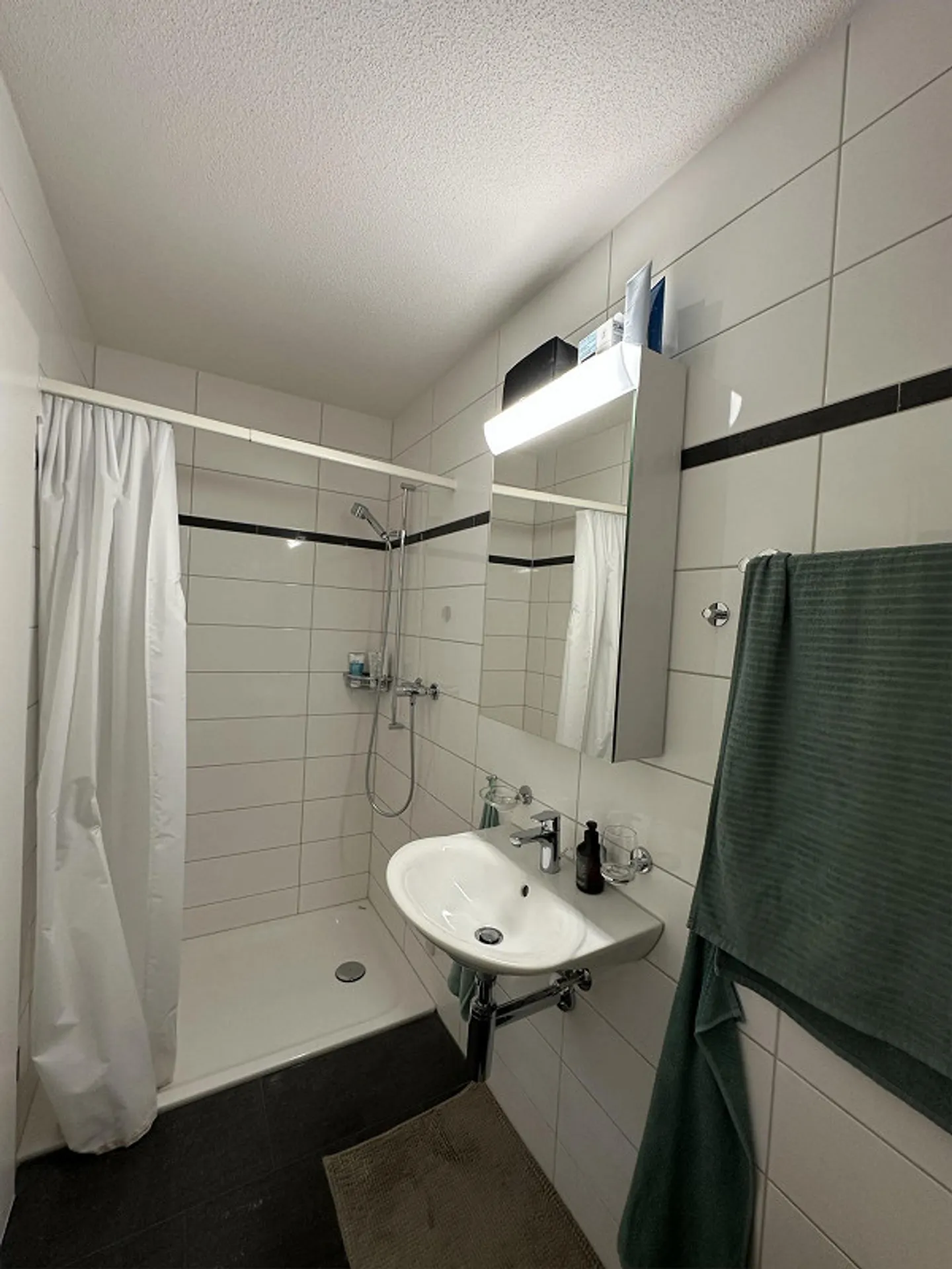 Wohnung im Eigentumsstandard in ruhigem Quartier - Photo 3 of 9