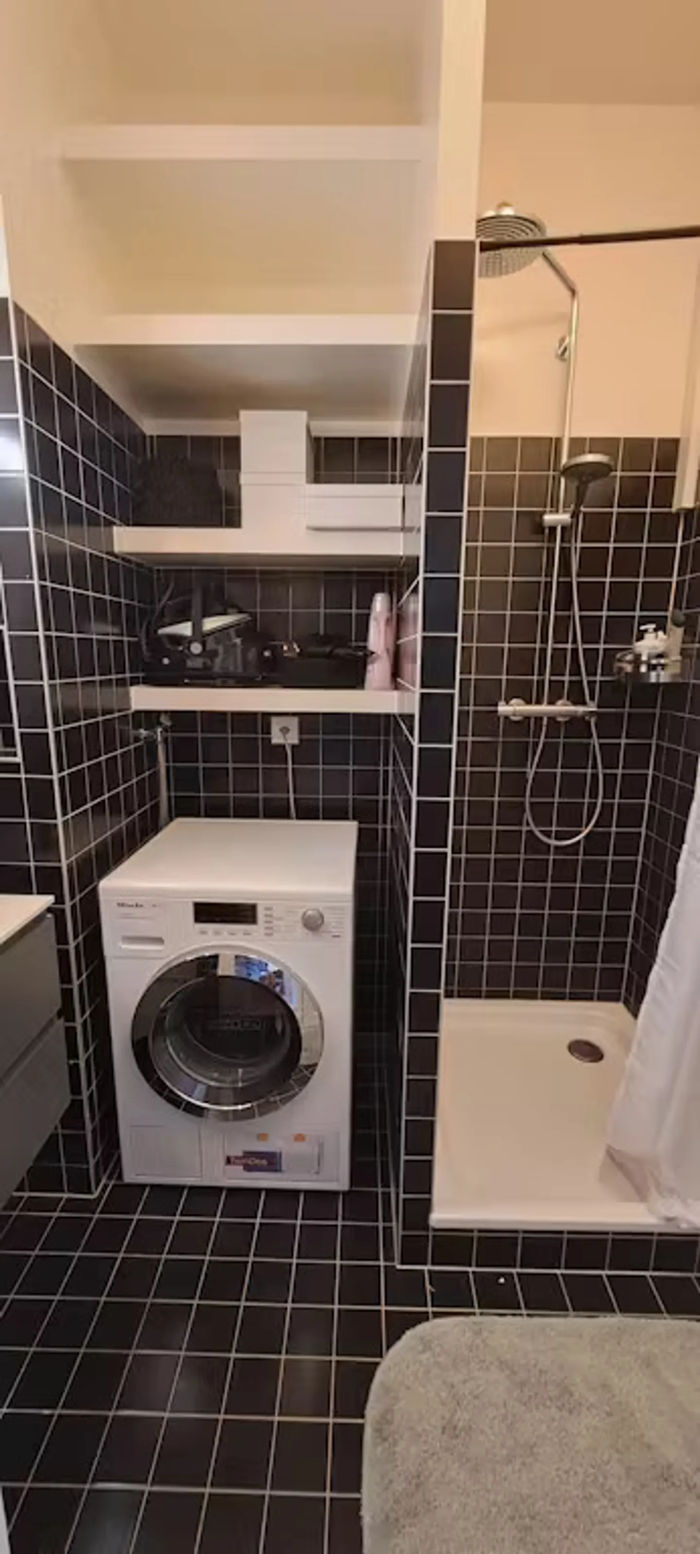 Appartement Charmant à Genève - Photo 8 sur 9