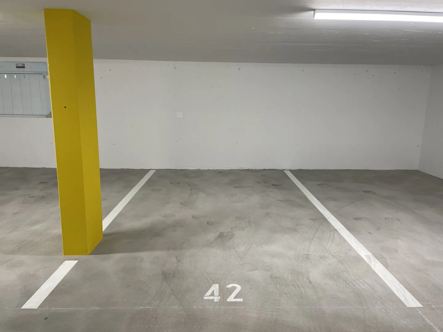 Garagenplatz in moderner Einstellhalle - Foto 4 von 4
