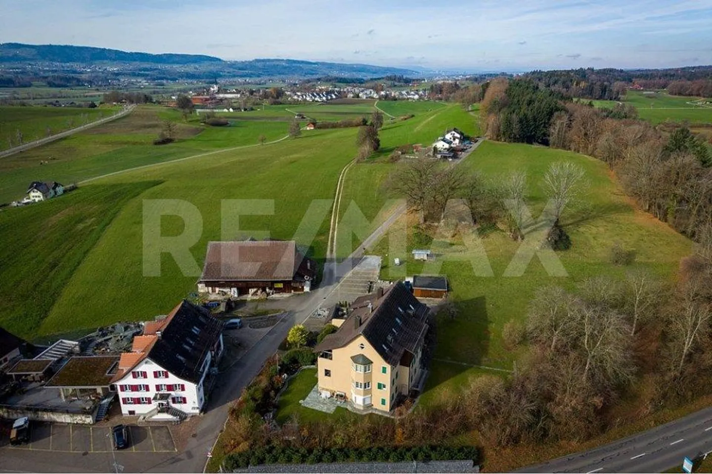 Appartamento in vendita - Foto 3 di 13