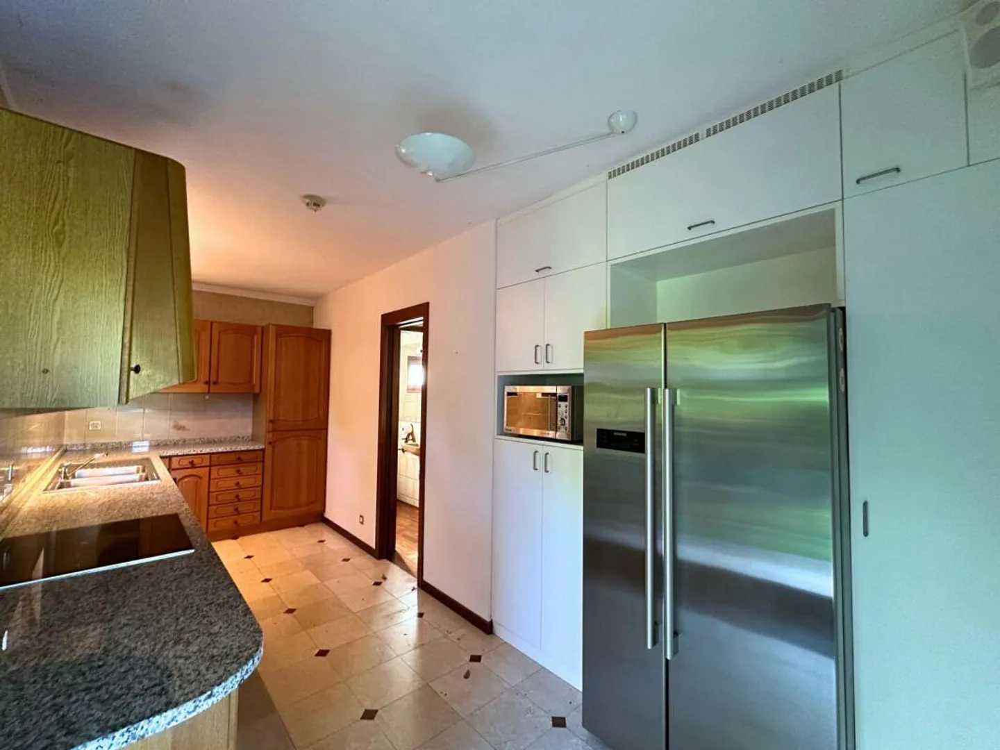 Signorile casa gemella nel verde e con vista aperta - Foto 7 di 23