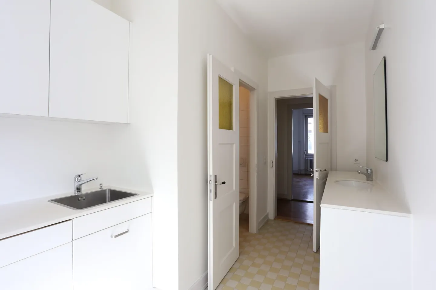 Appartamento 1 camera in edificio storico ristrutturato vicino a Voltaplatz - Foto 2 di 4