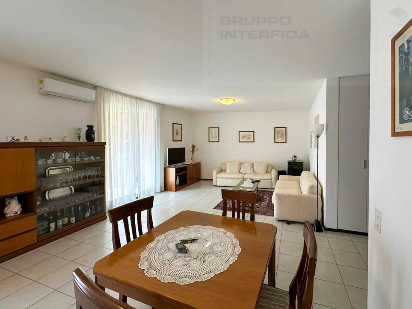 Nouvel appartement de 3,5 pièces dans un emplacement optimal - Photo 3 sur 11